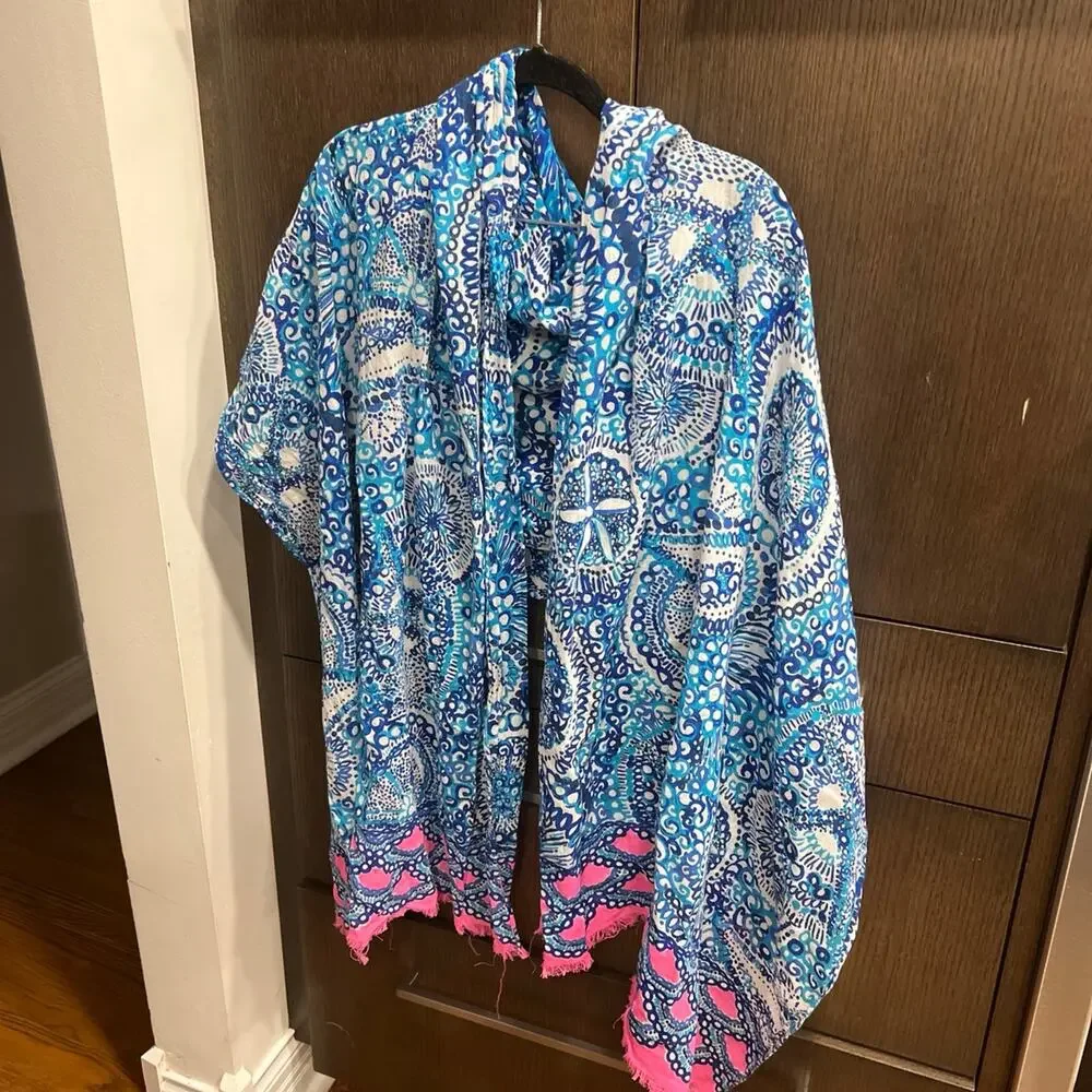 Lilly pultizer scarf shall one size